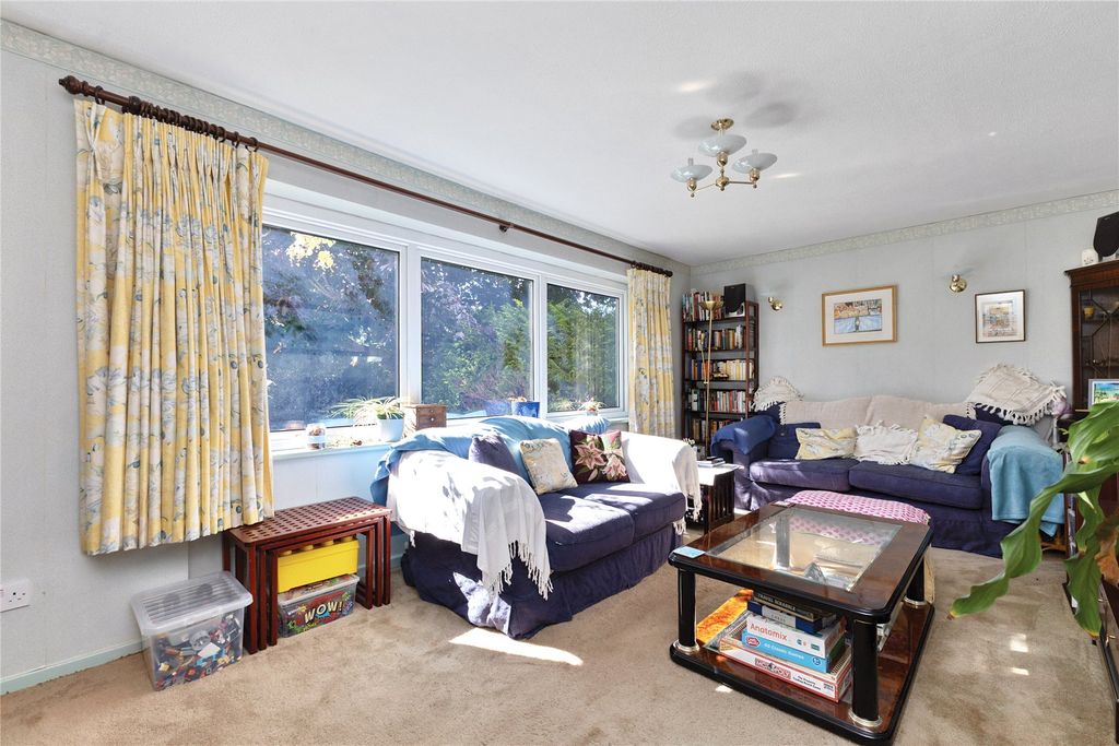 Property photo 3 of 17 Picture No. 22