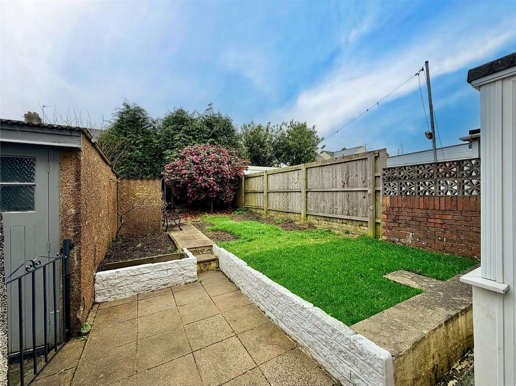 Property photo 2 of 15 2.Jpeg