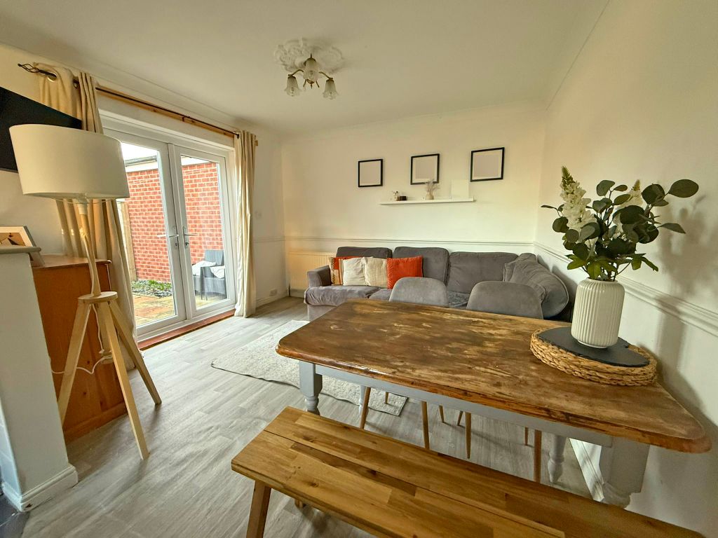 Property photo 3 of 12 Img_2090