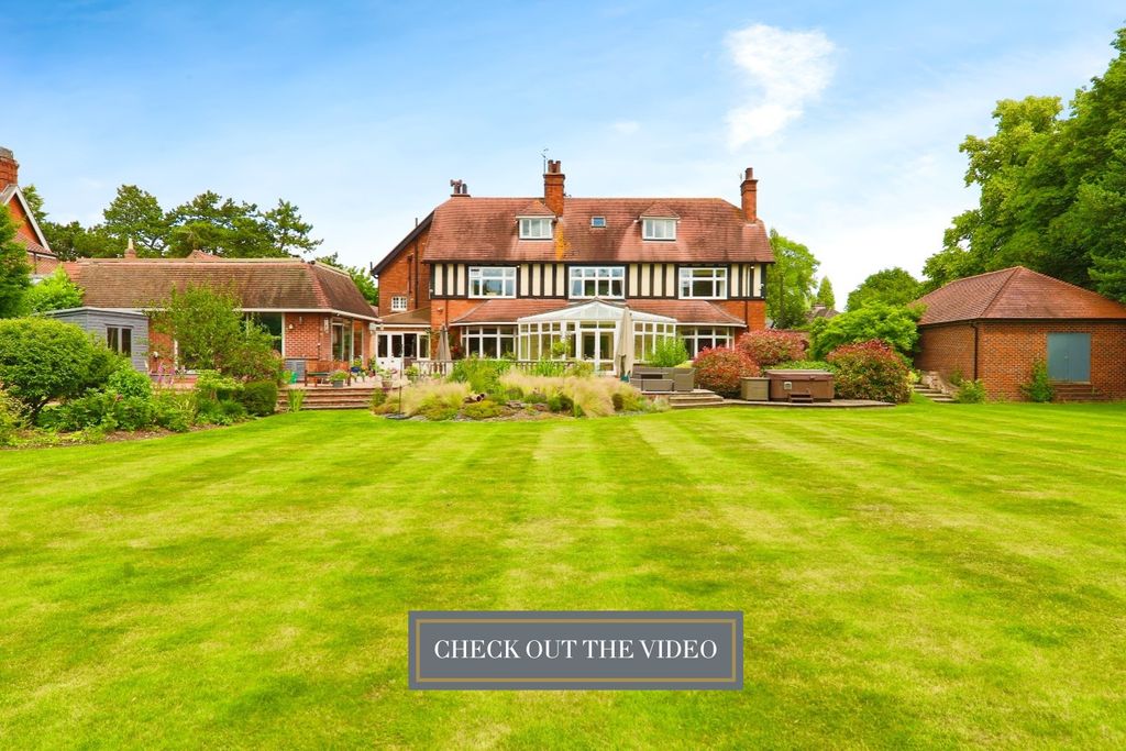 Property photo 1 of 31 3279845