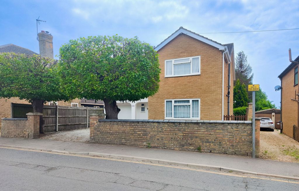 Property photo 3 of 38
