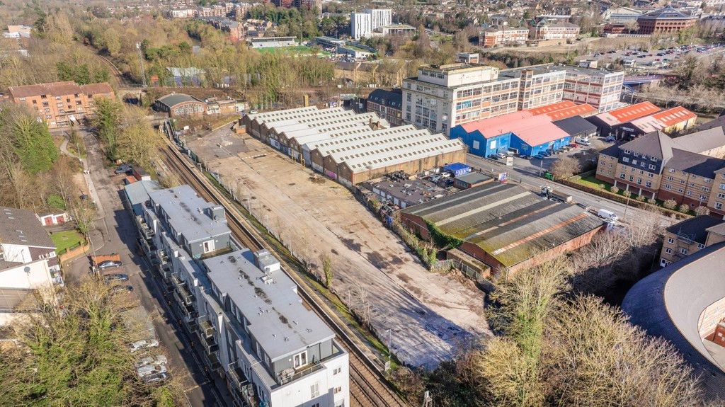 Property photo 2 of 16 Photo 11