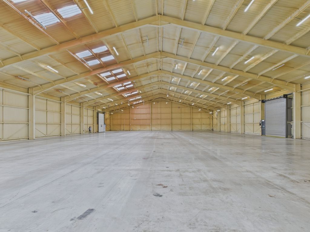 Property photo 3 of 6 Photo 22