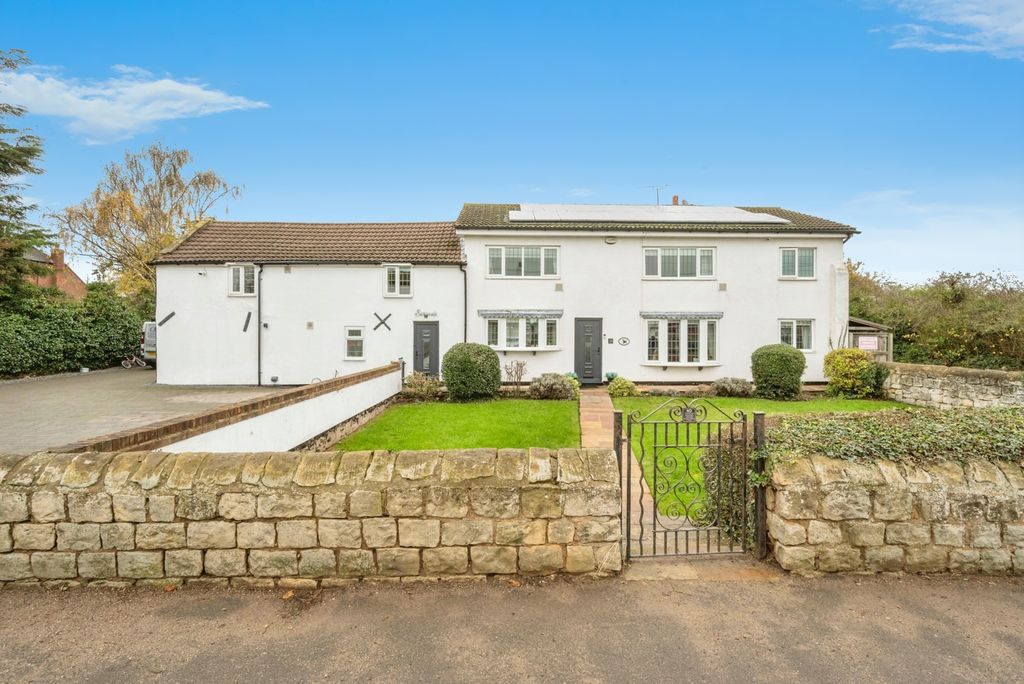 Property photo 1 of 17 Front