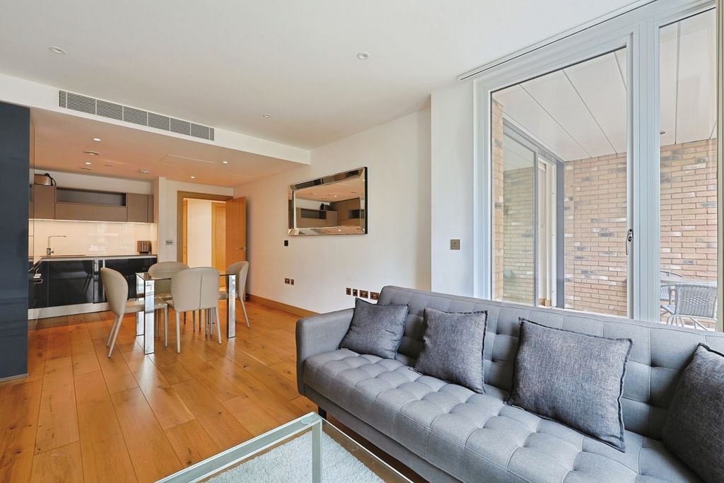Property photo 3 of 22 Pbox-Img.Jpg