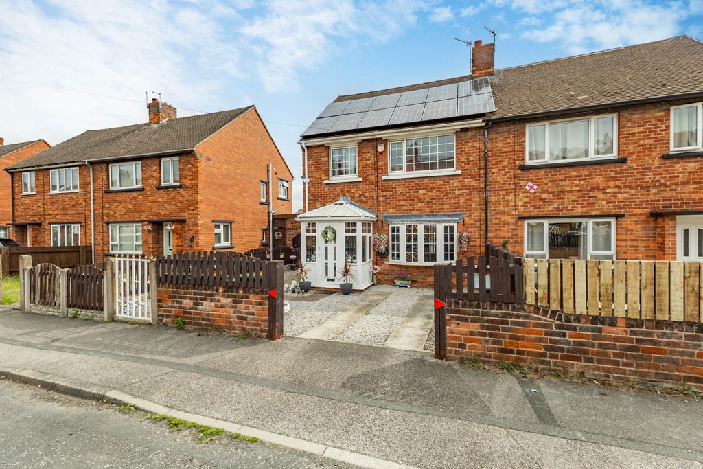 Property photo 1 of 19 3 Bedroom Semi Detached For Sale