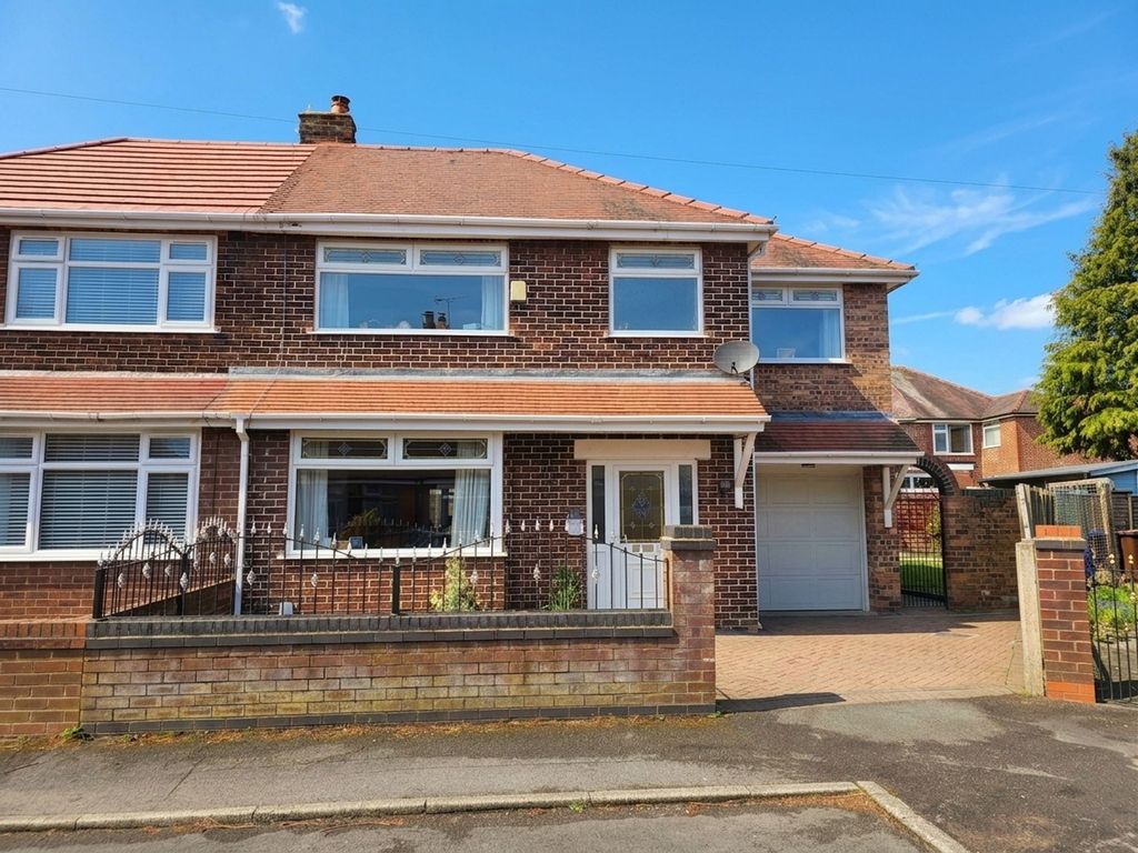 Property photo 1 of 25