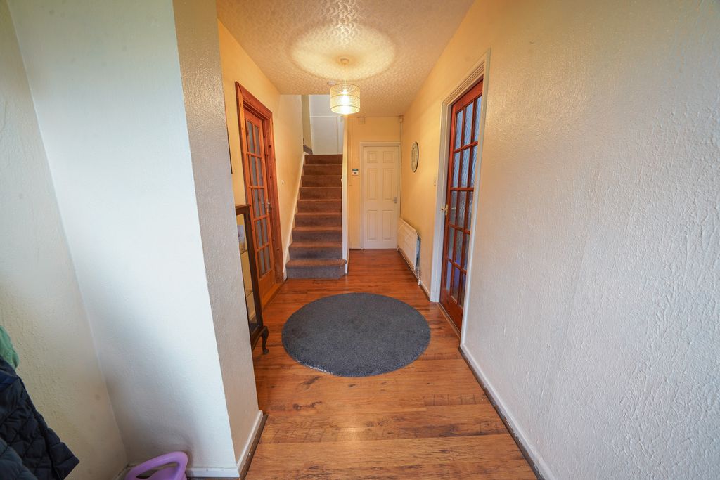 Property photo 2 of 25 Dsc08022