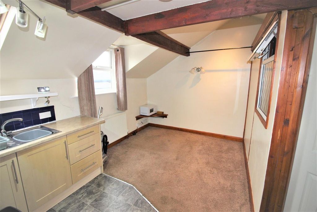 Property photo 3 of 7 3 - .Jpg