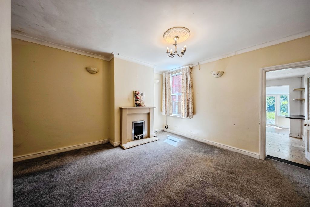 Property photo 3 of 20