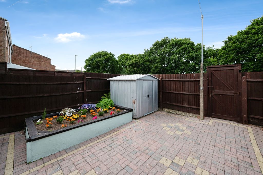 Property photo 2 of 17 Photography