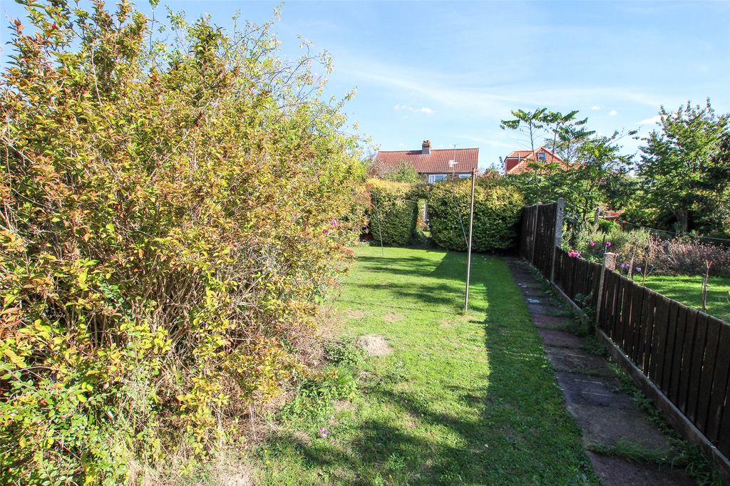 Property photo 2 of 19 Rear Garden.