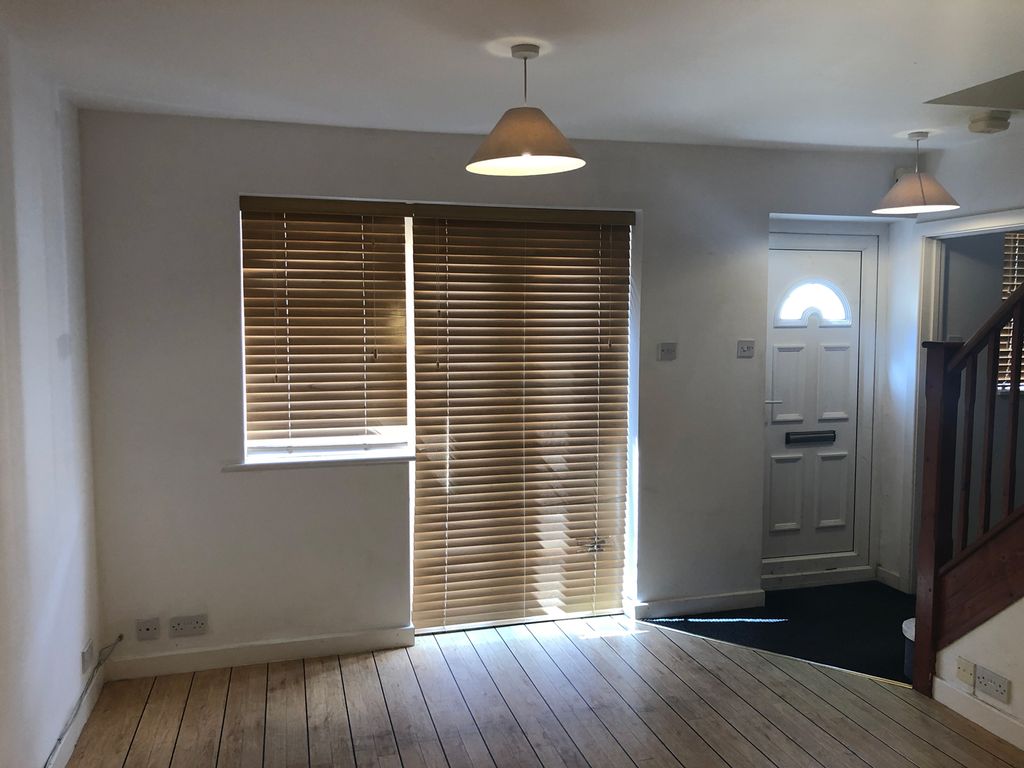 Property photo 2 of 4