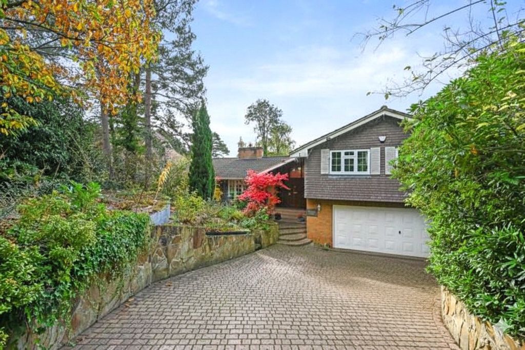 Property photo 2 of 29 Picture No. 01