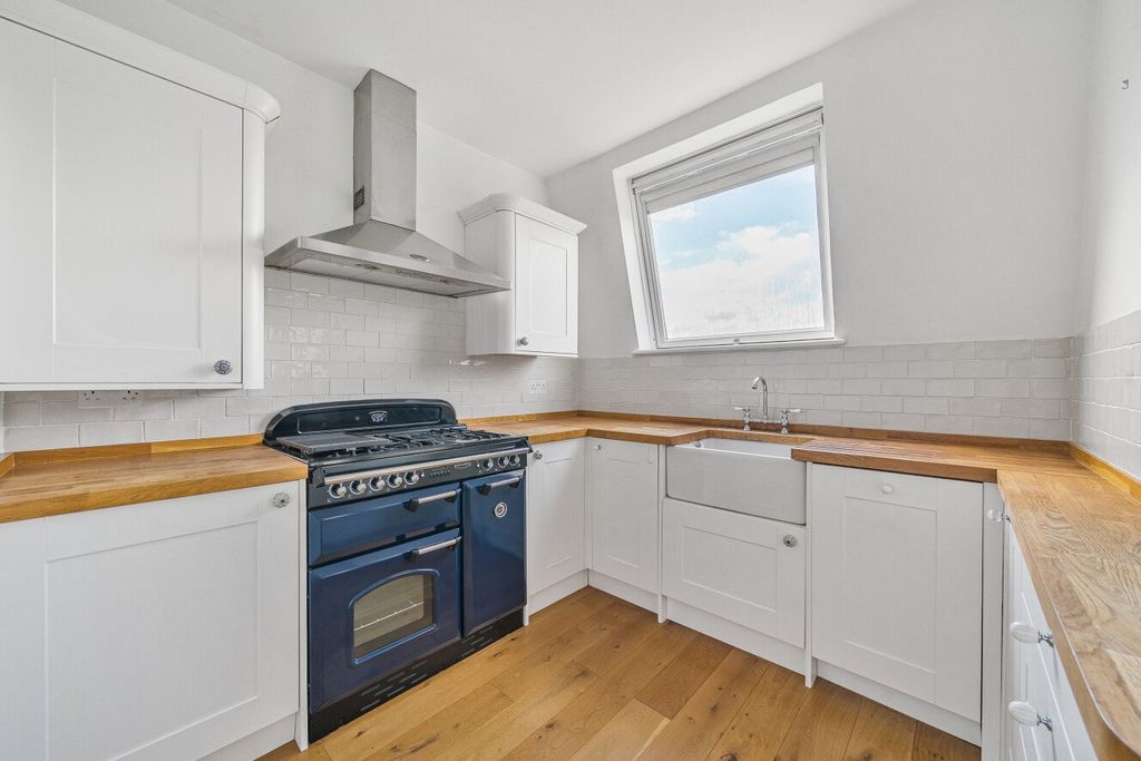 Property photo 2 of 15 Picture No. 05
