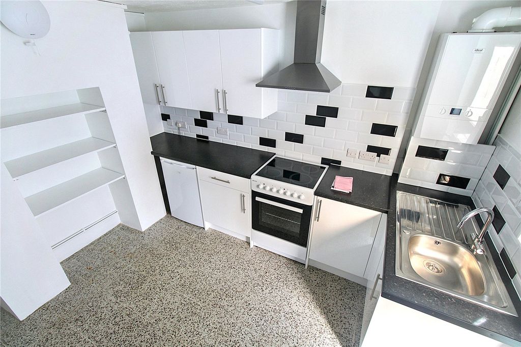 Property photo 2 of 13 Picture No. 03