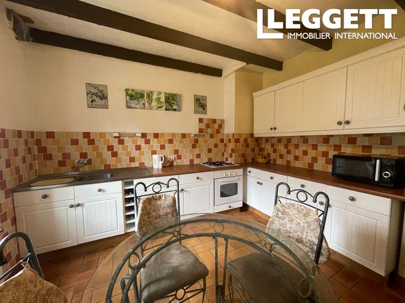 Property photo 2 of 10