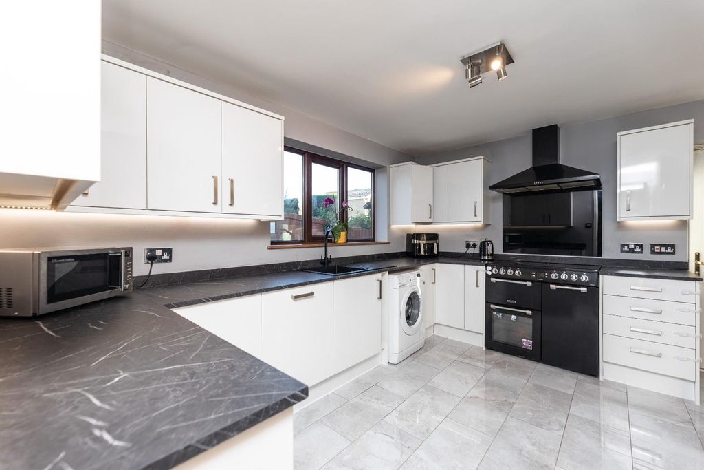 Property photo 2 of 28 5C5A0257.Jpg