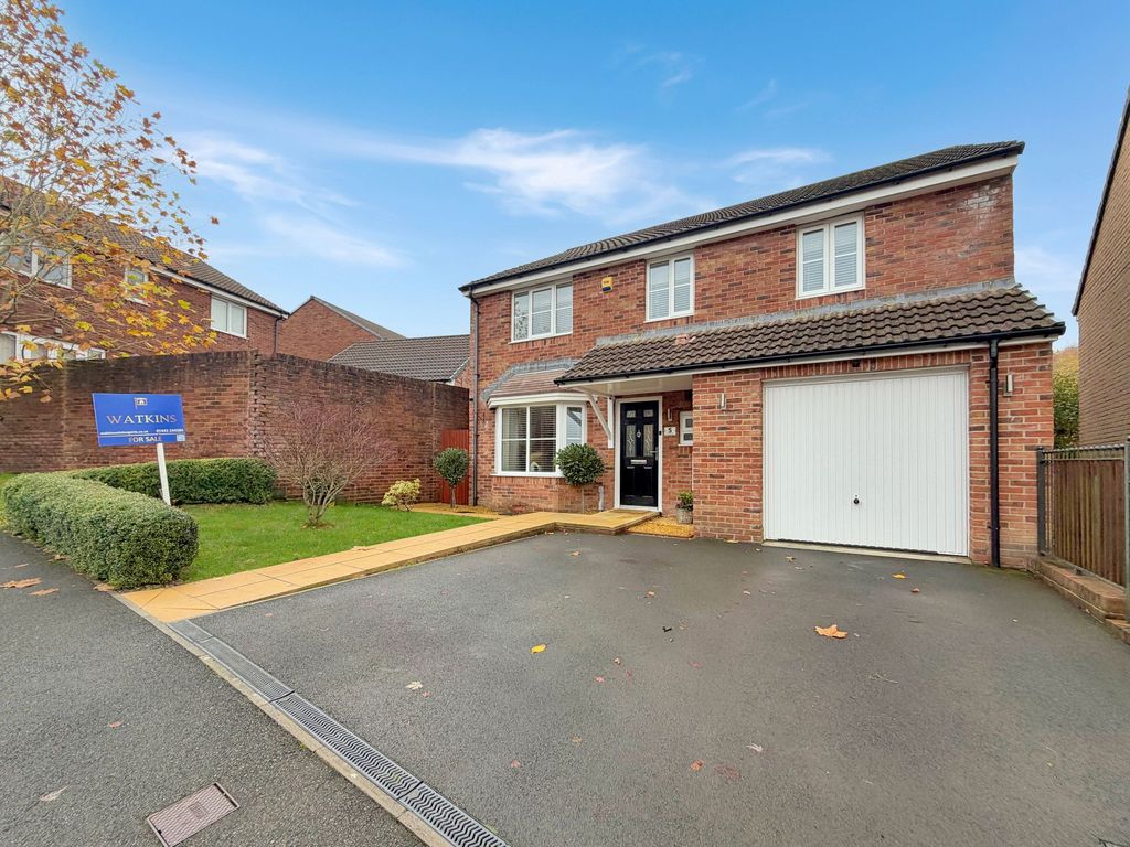 Property photo 1 of 35