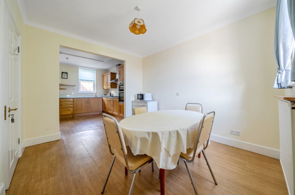 Property photo 3 of 21 Dining Room