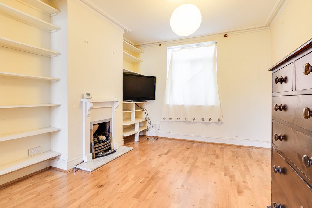 Property photo 3 of 15 Img3993