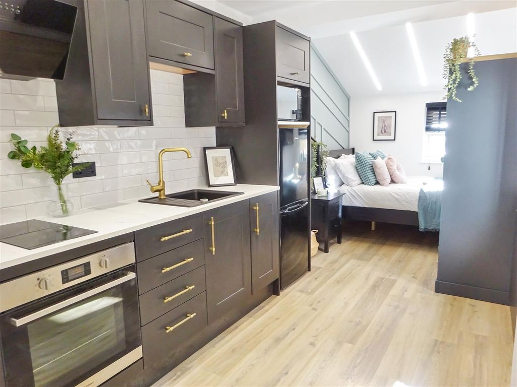 Property photo 1 of 12 Dsc02996.Jpg