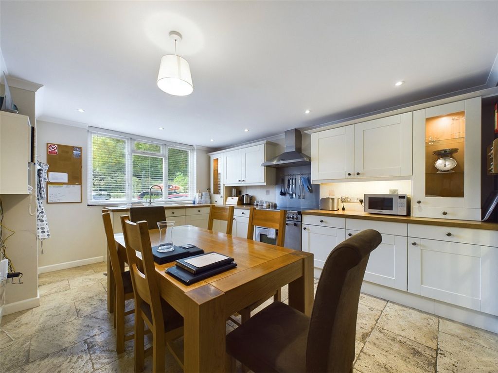 Property photo 3 of 16 Picture No. 04