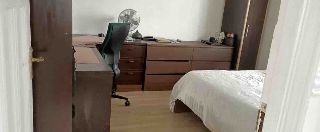 Property photo 2 of 9 Gallery