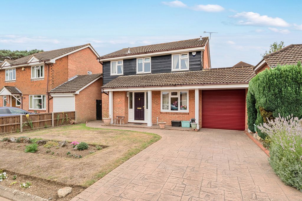 Property photo 1 of 23 External