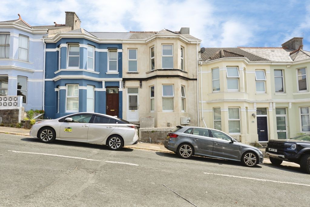 Property photo 1 of 19 Pbox-Img.Jpg