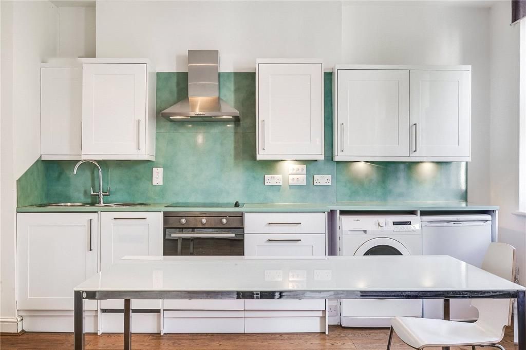 Property photo 2 of 16 Kitchen