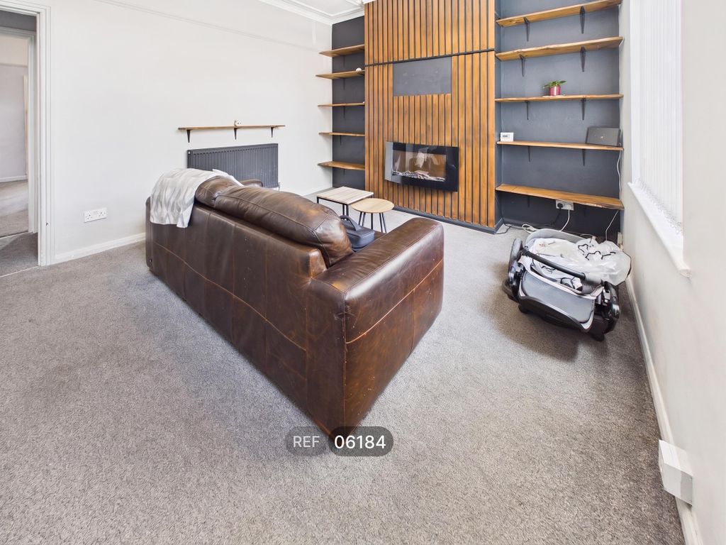 Property photo 2 of 15 Living Room