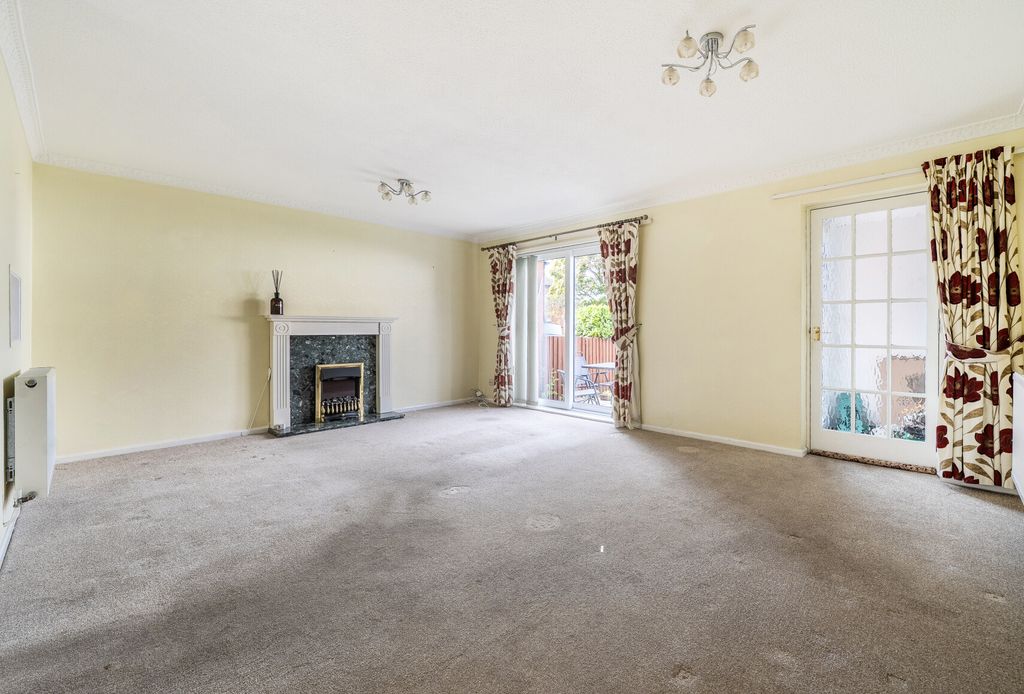 Property photo 3 of 19 1503743-10-6A9A89...