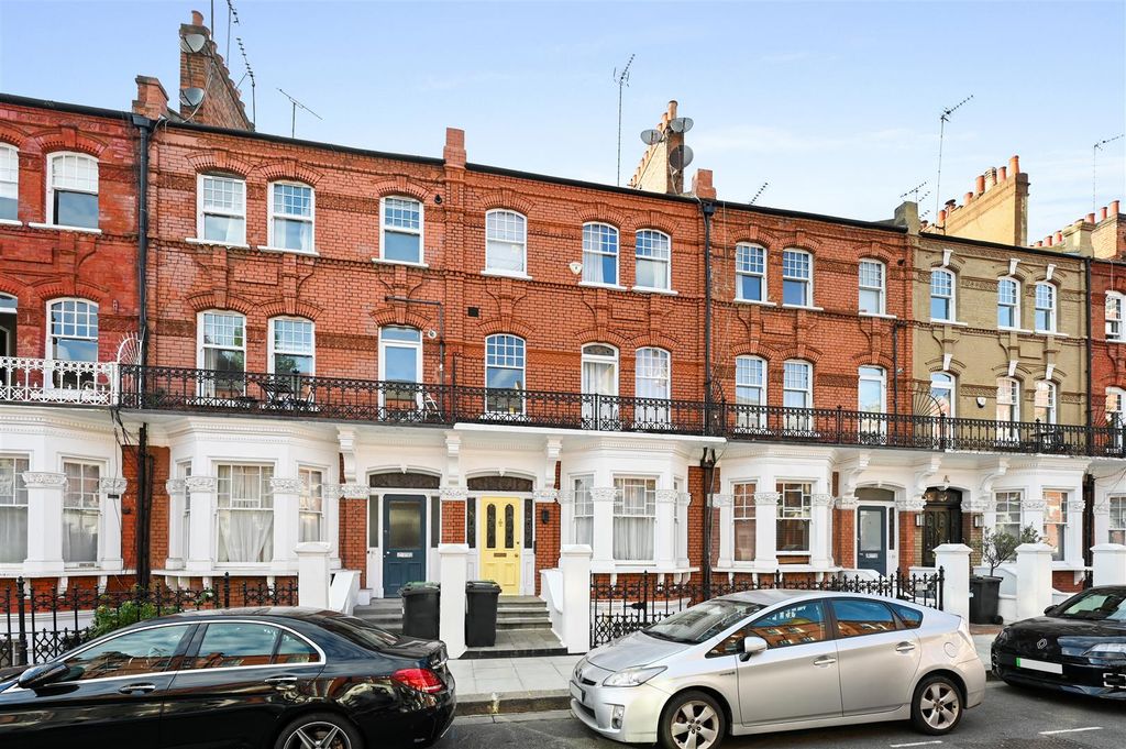 Property photo 1 of 14 Stonor Road