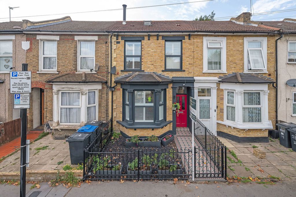 Property photo 1 of 29