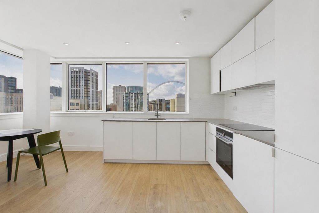 Property photo 2 of 12 2.Png