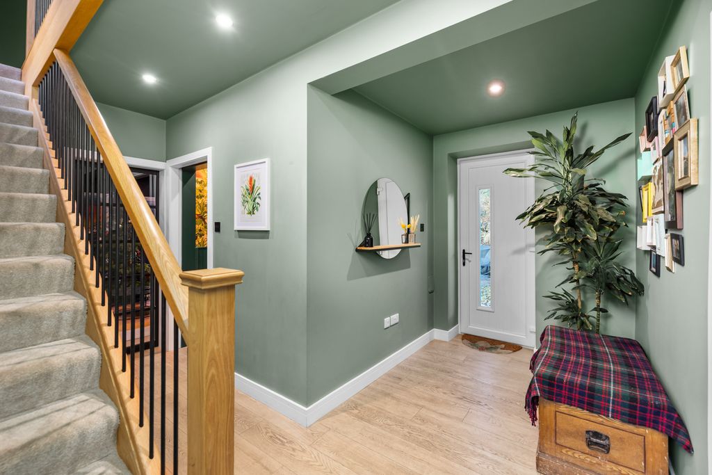 Property photo 2 of 31 Property Image 2