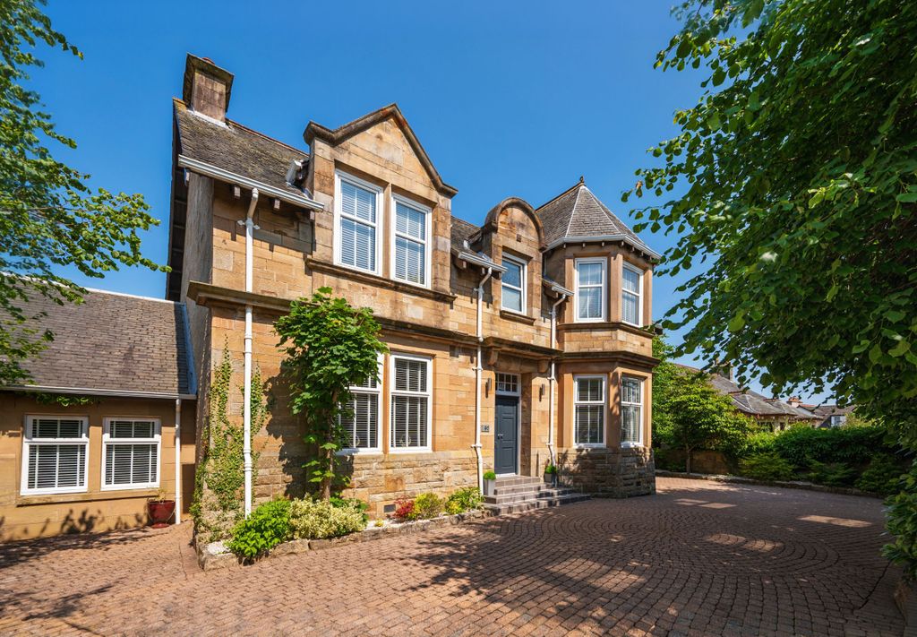 Property photo 1 of 49