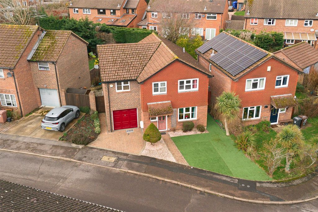 Property photo 1 of 20 Picture No. 02