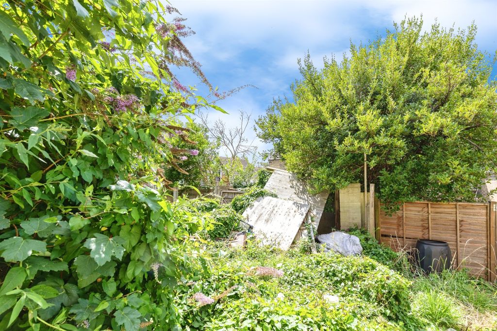 Property photo 3 of 8