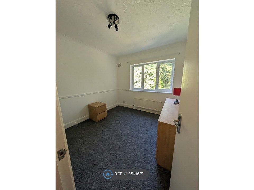 Property photo 2 of 5
