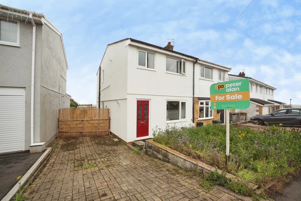 Property photo 1 of 20