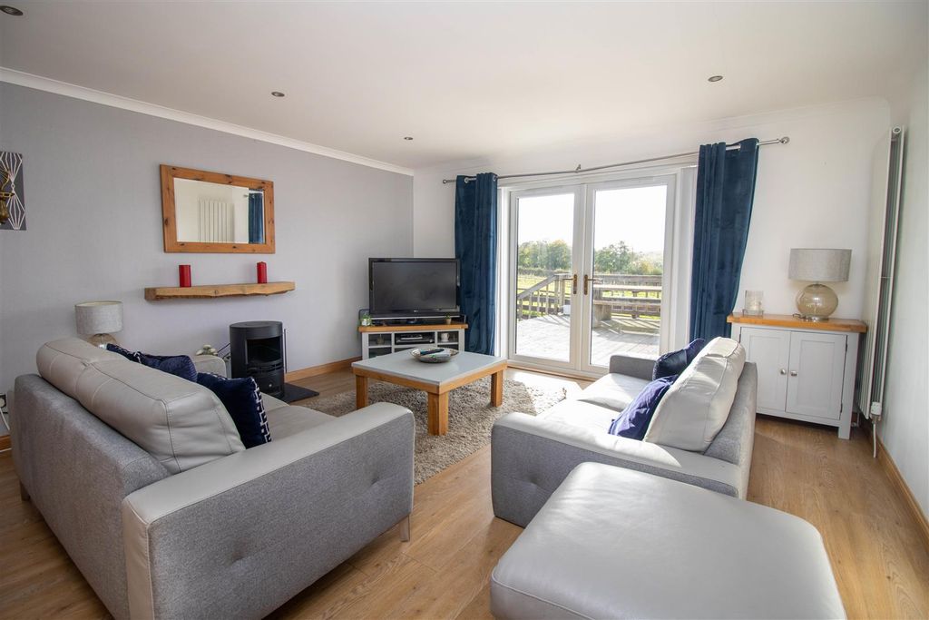 Property photo 3 of 70 Img_9945.Jpg