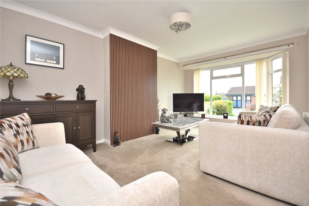 Property photo 2 of 15 Picture No. 08