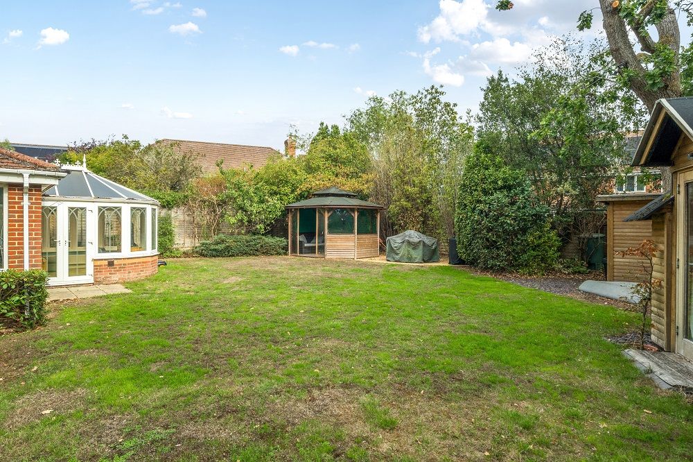 Property photo 3 of 24