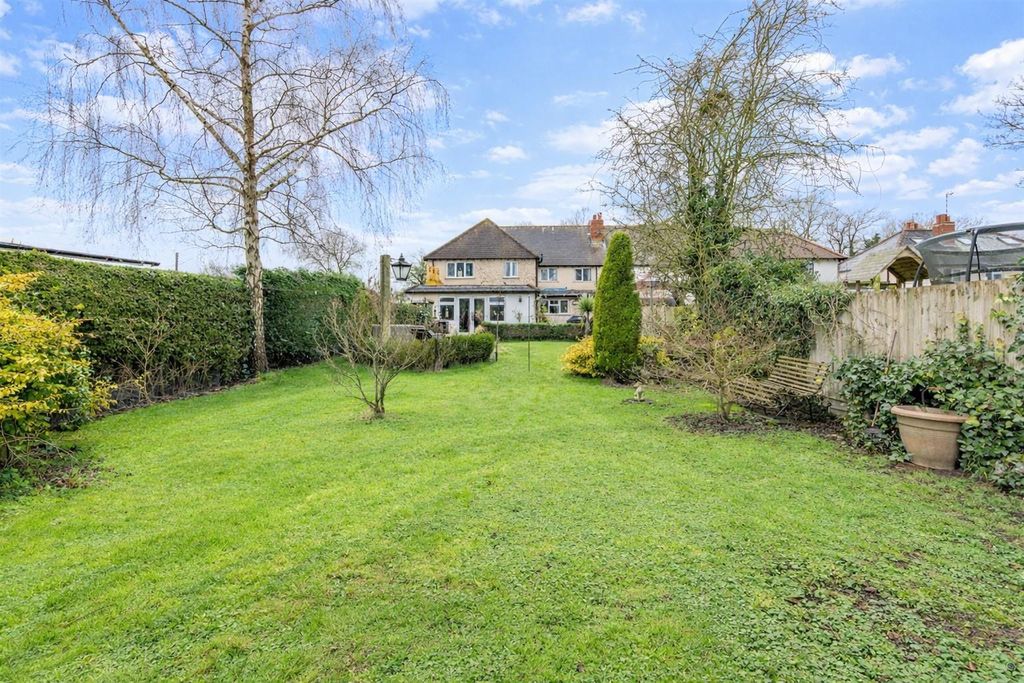 Property photo 1 of 20 Garden.Jpg