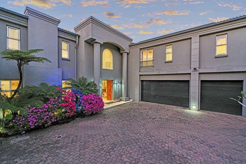 Property photo 1 of 25