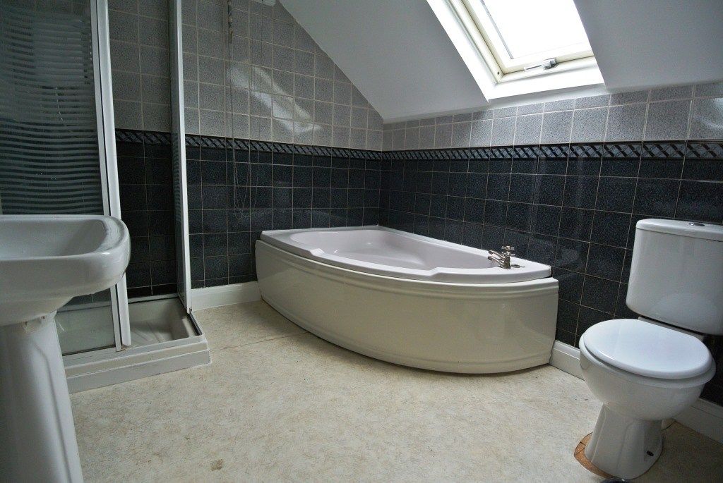 Property photo 2 of 6 Gallery