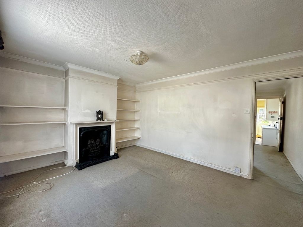 Property photo 2 of 16 Picture No. 17