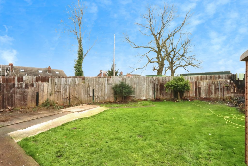 Property photo 3 of 19 Pbox-Img.Jpg